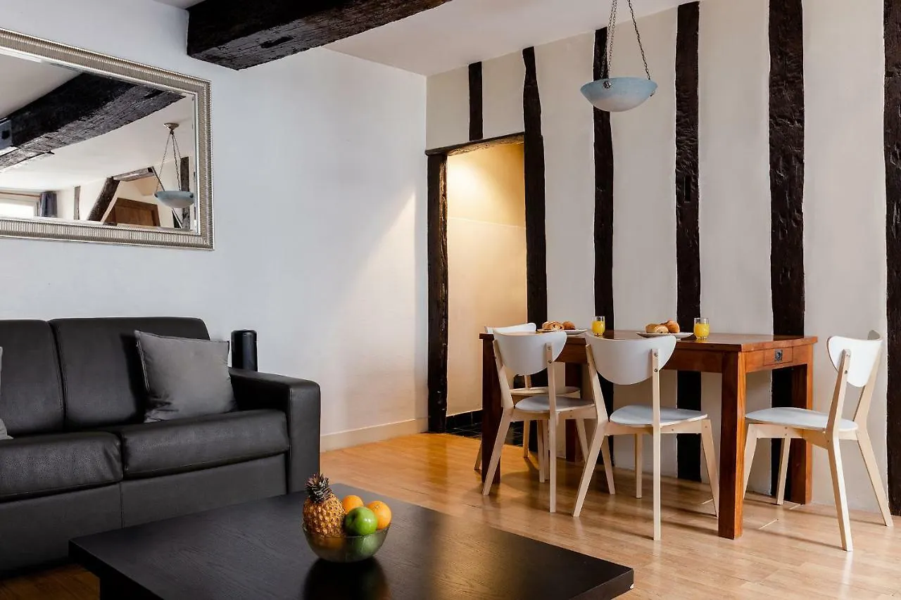 Les Halles - Chatelet Private Apartment Paris